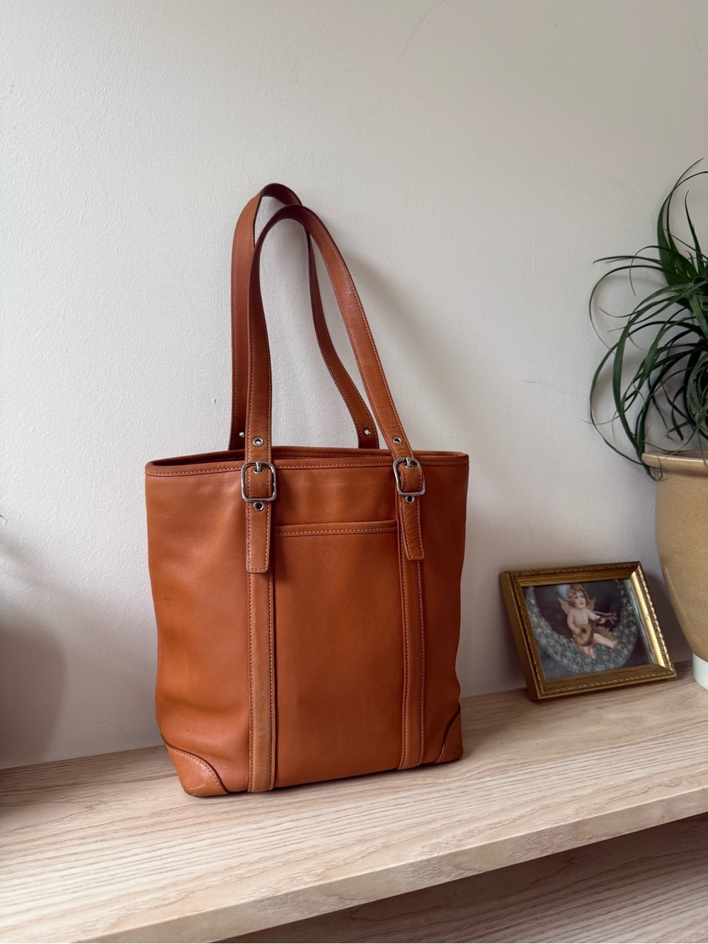 Classic Tan Leather Tote Bag - Women's Everyday Shoulder Bag